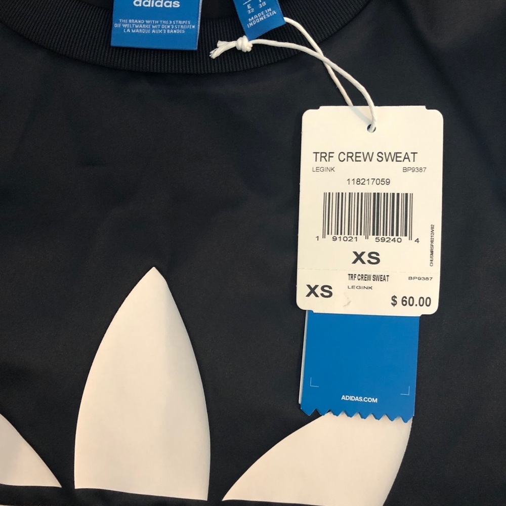 **SOLD**Adidas trefoil crew sweat in size xs Navy - Picture 5 of 8